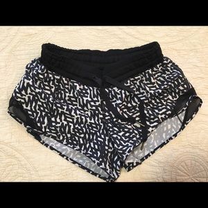Lululemon Hotty Hot Short, 2.5”